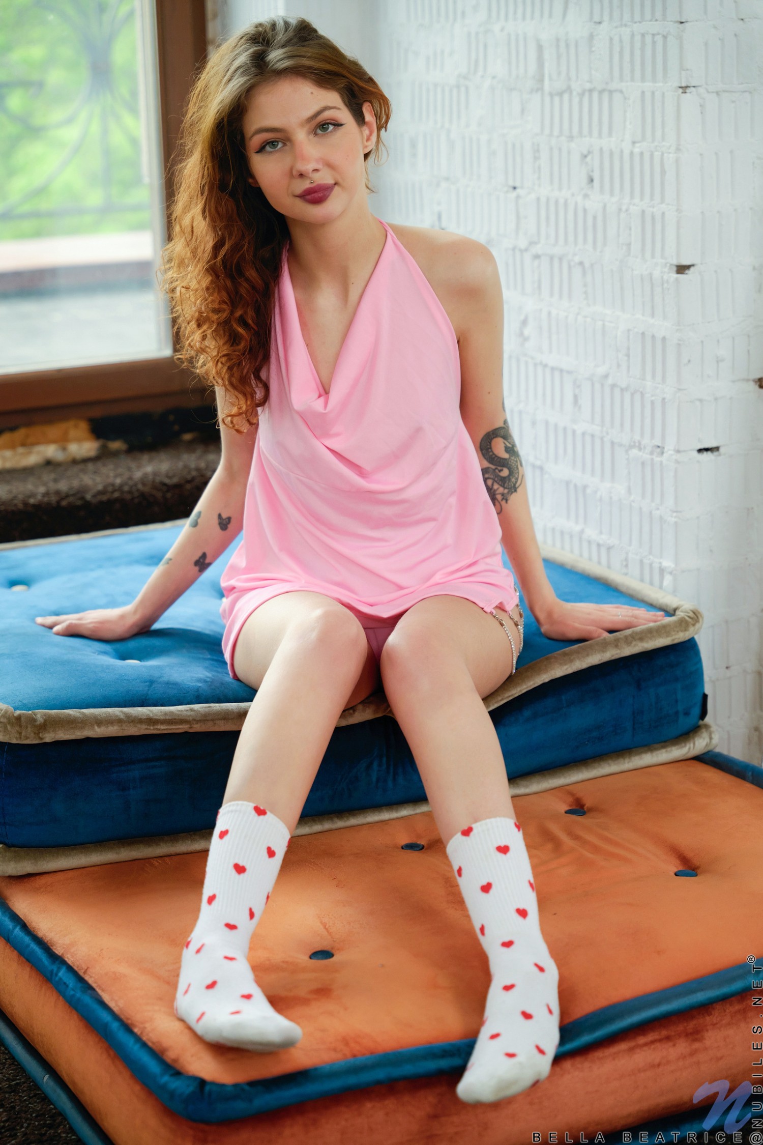 Bella Beatrice Teasing Her Perky Boobs In Socks Alone On Camera - Photo 02