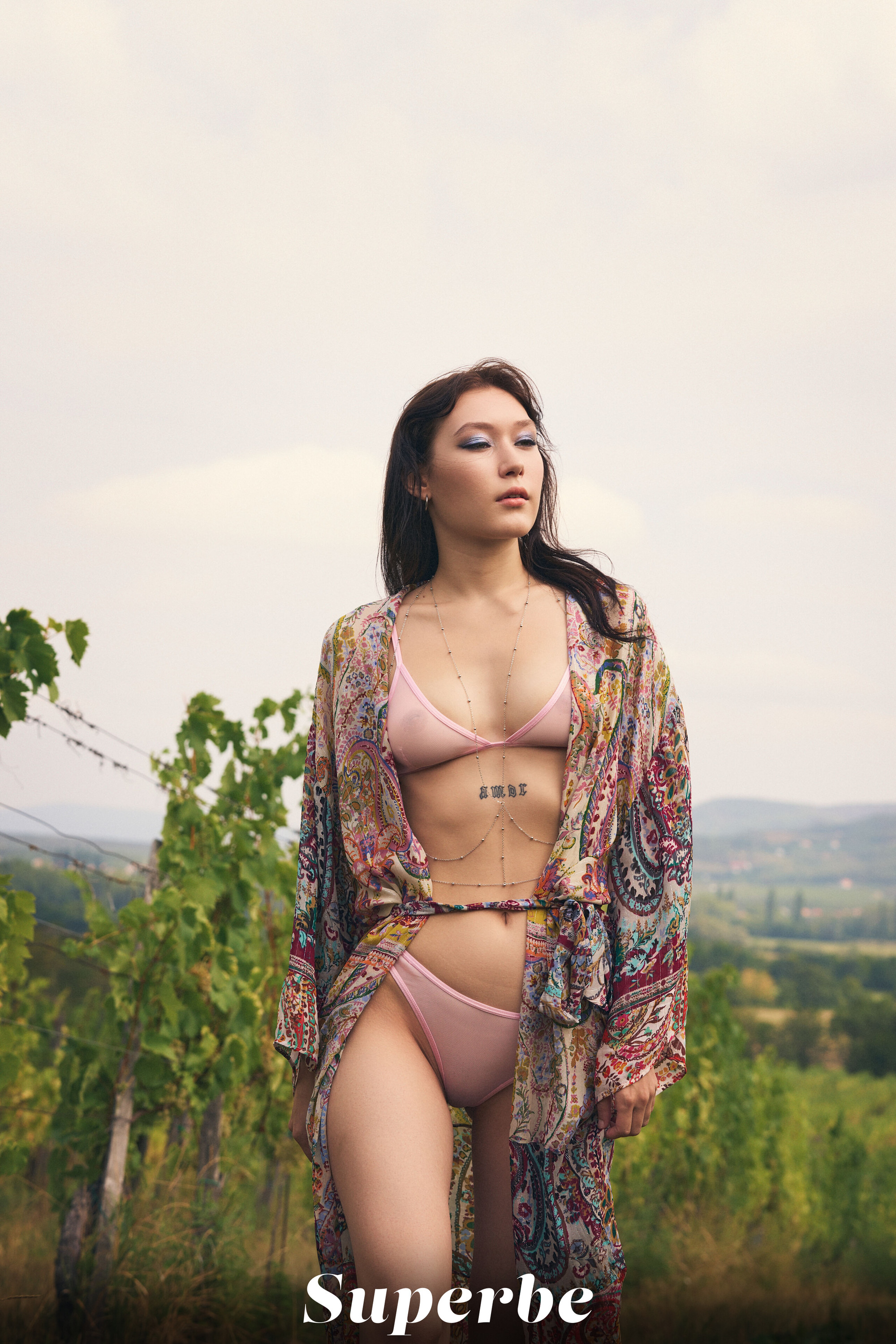 Mia Salome In The Artist - Photo 04