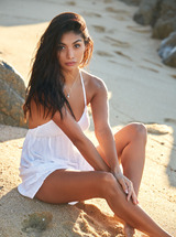 Carolina Reyes In Playa Del Amor