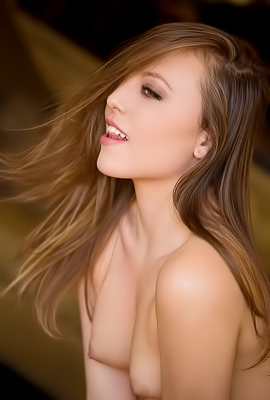 >Aubrey Star Brown hair girl Aubrey Star got truly sexy titties and cunts