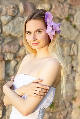 Emily Swan In A Pretty Summer Dress And High Heels That Show Off Her Lovely Long Legs