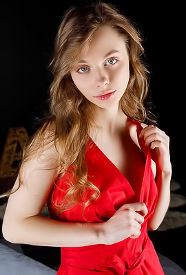 Bootylicious Young Girl Siya