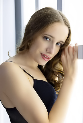 >Lia Noel Rubbing Her Virgin Pussy