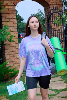 Lea Kitten Her Gorgeous Big Breasts Jiggling With Every Supple Move She Makes