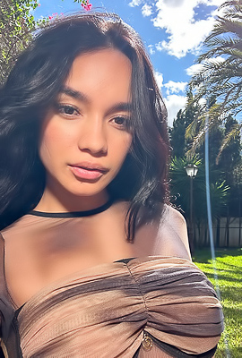 Dulce Taking Topless Selfie