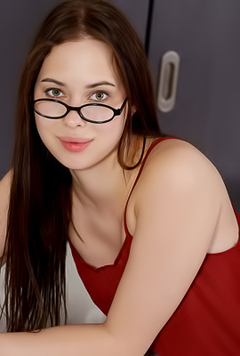 Alice Murkovski Her Naughty Smile Saying It’s Time To Take A Break From Work