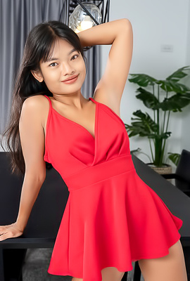 Lilly Narak Smiling Flirtatiously As She Invites You To Admire Her Lovely Body