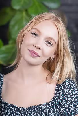 Liby Nicole With Lovely Breasts And Sexy Booty