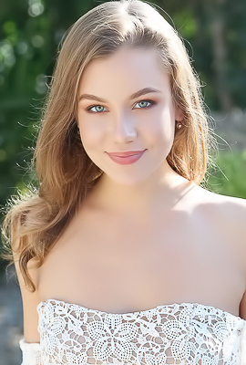 Lila Nova Flirtatious Beauty Will Mesmerize You