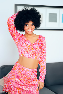 Selva Lapiedra Expose Her Hairy Pussy And Flaunting Her Perky Breasts