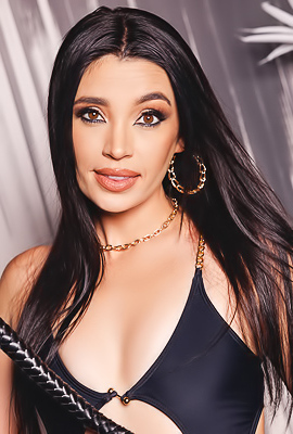 >Harley Melts Fully Naked With Gorgeous Pussy