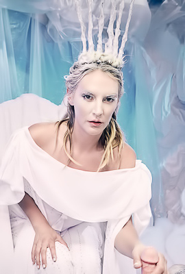 >Cosplay Porn Gallery With Mona Wales