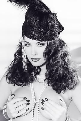Seana Ryan Penthouse Vault Glamour Highlights Hollywood Hope In 1995
