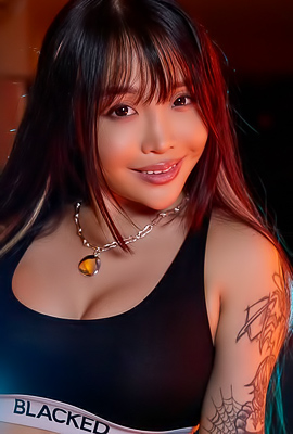>Fucking Hot Babes