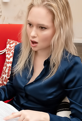 >Bondage Bytes: Jessies Anal Submission To Boss Man